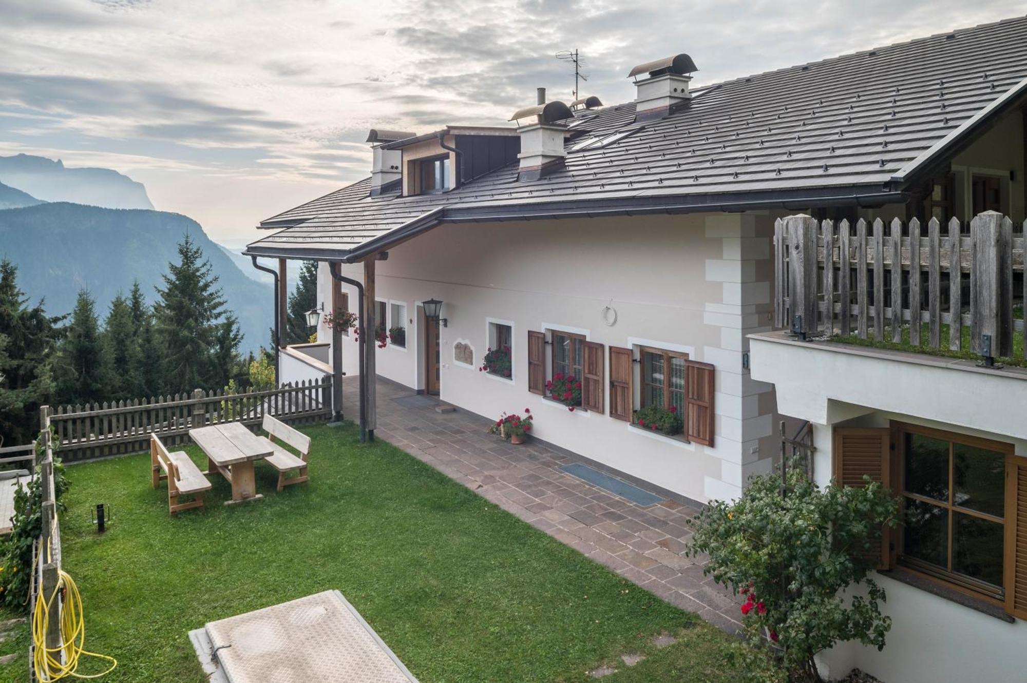 Funtnatsch Apartment Langkofel Laion Bagian luar foto